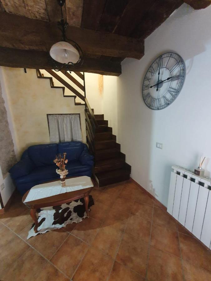B&B Castrum Santopadre Bagian luar foto
