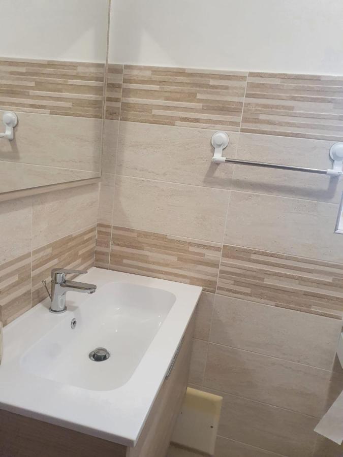 B&B Castrum Santopadre Bagian luar foto