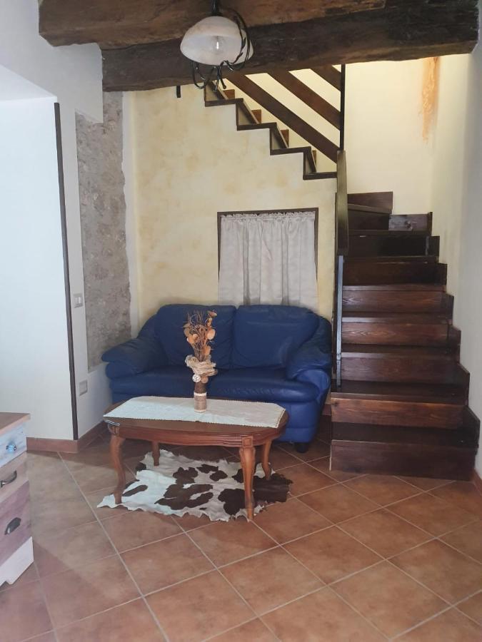 B&B Castrum Santopadre Bagian luar foto