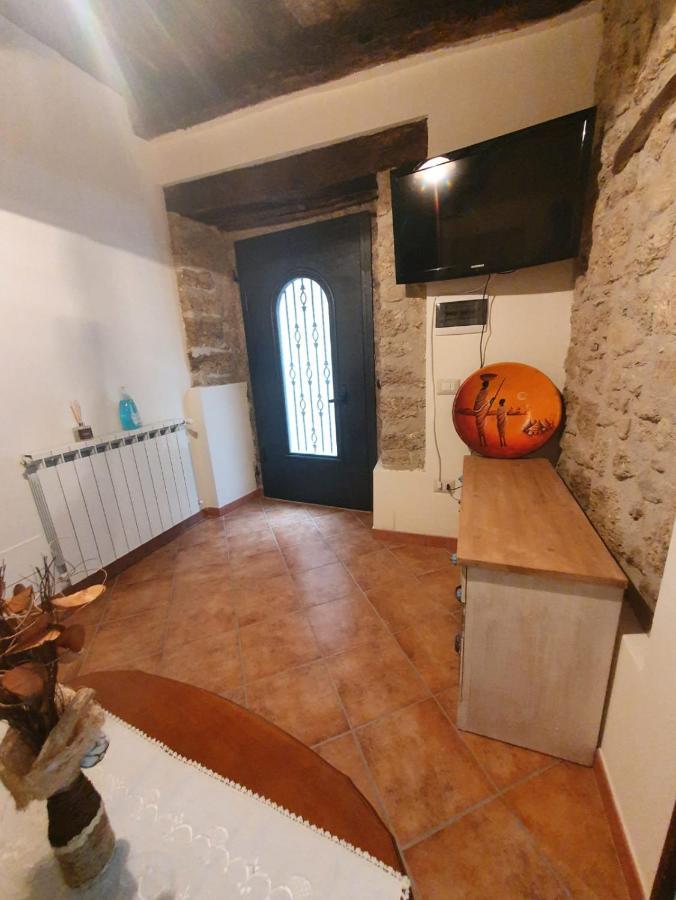 B&B Castrum Santopadre Bagian luar foto